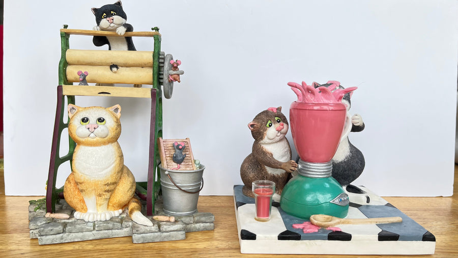 Vintage Comic & Curious Cats by Linda Jane Smith / Border Fine Arts