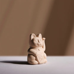 Maneki Neko Mini by Donkey OCHRE