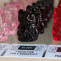 Maneki Neko Lucky Glass Cat, Black - Household Protection