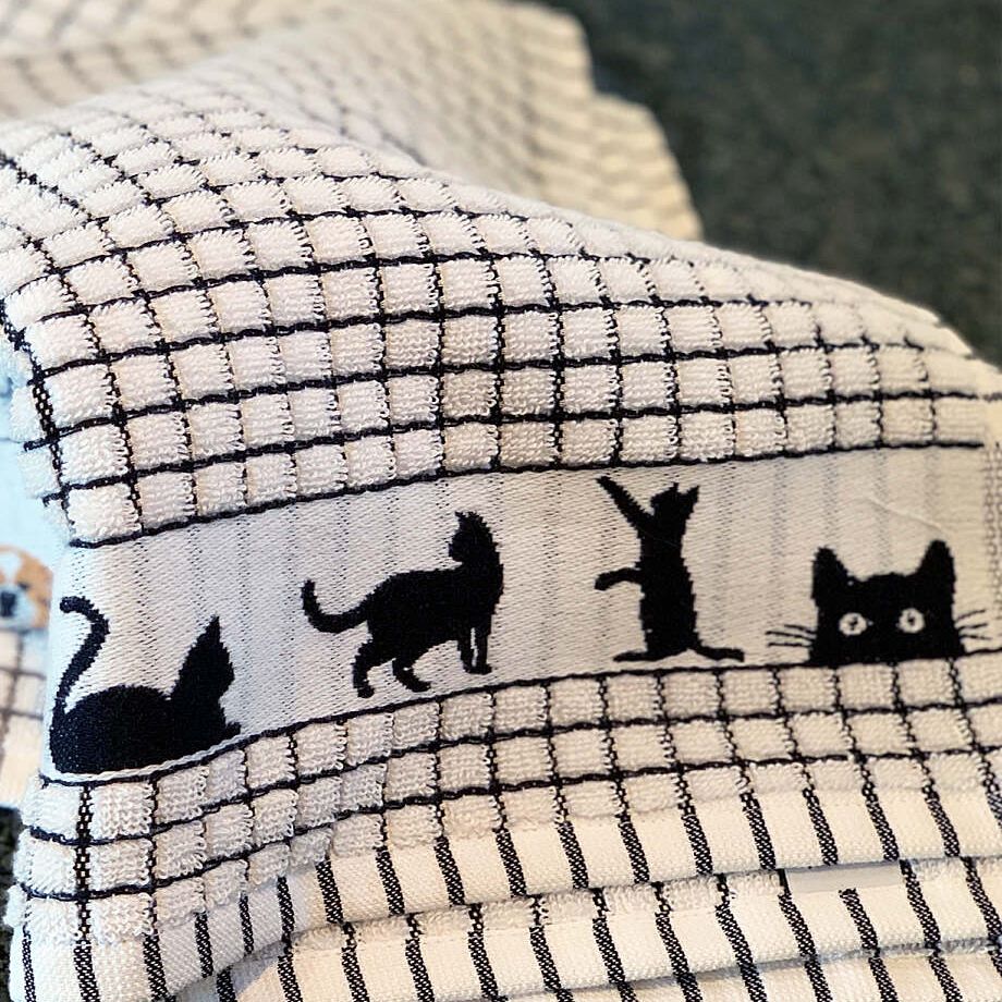 Black Cat poli-dri tea towel