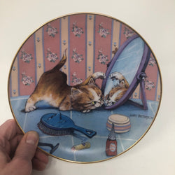 Vintage Set of 8 Gary Patterson Plates