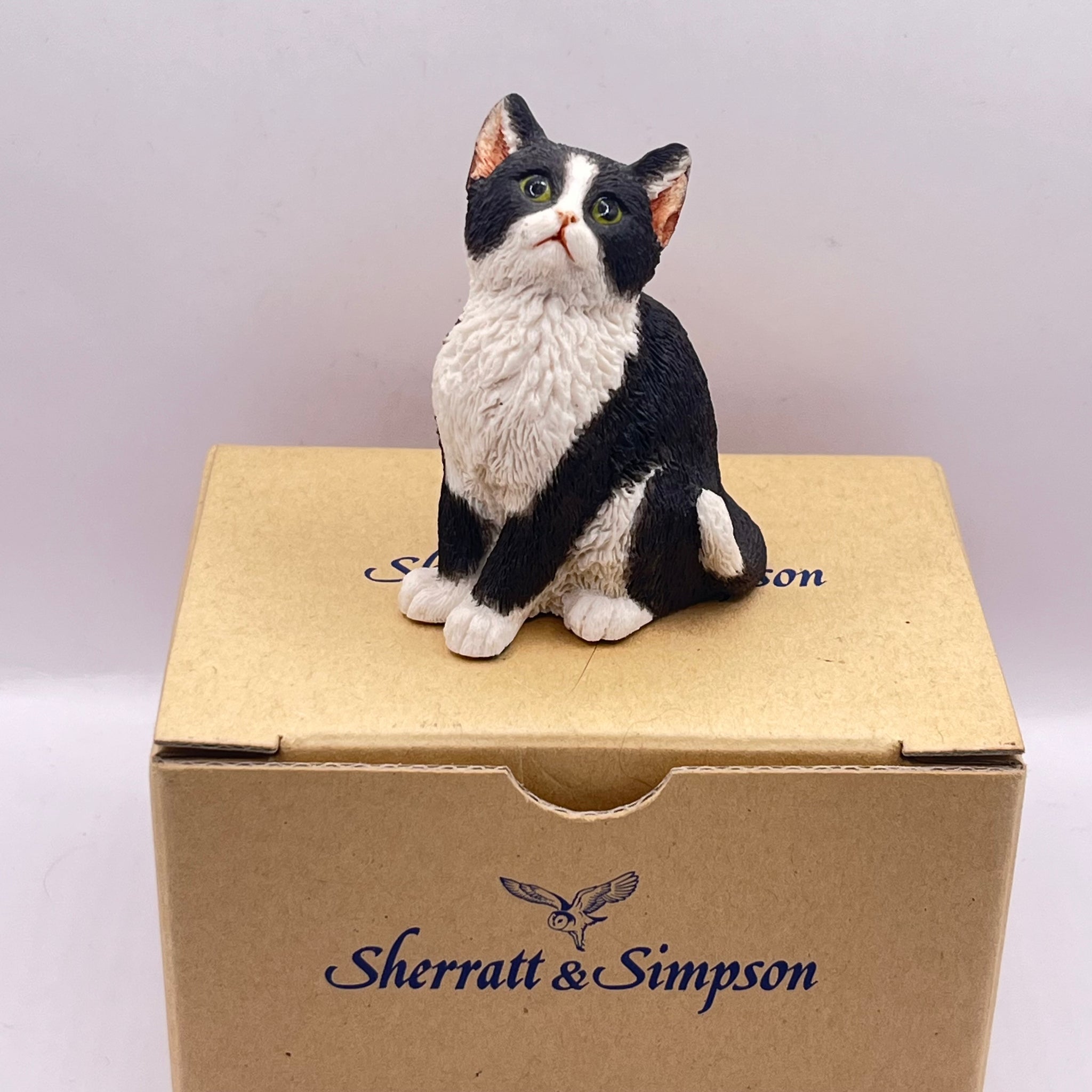 Vintage Sherratt & Simpson Black & White Cat Looking Up (Boxed)