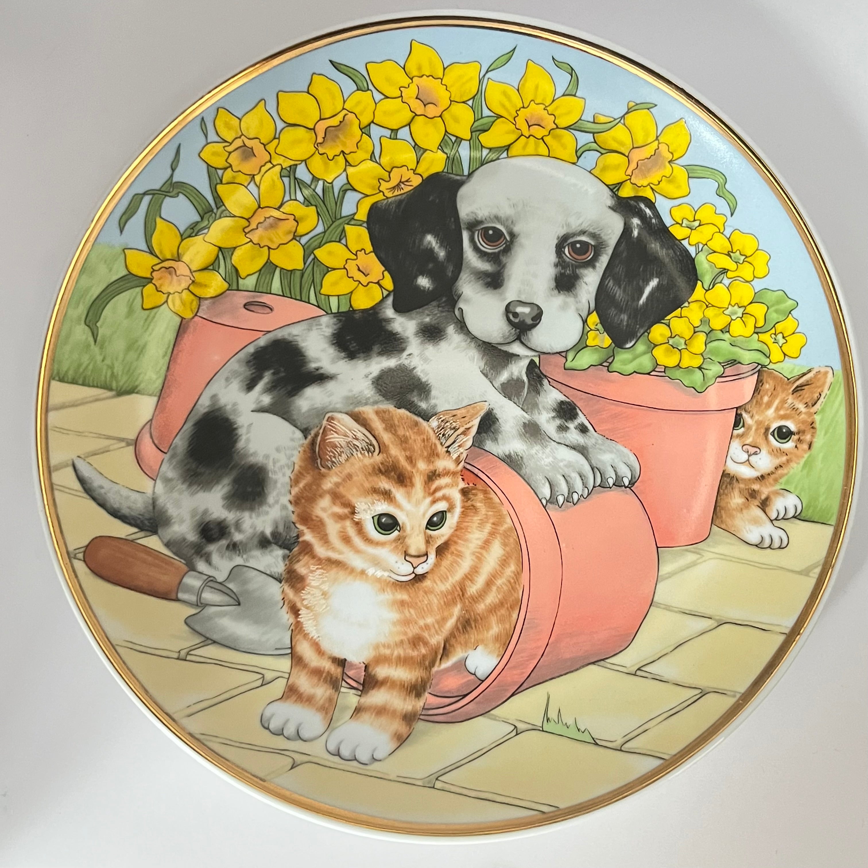 Vintage Plate for Spring by Avon