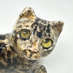 Winstanley Head Turned Tabby Cat - Size 1