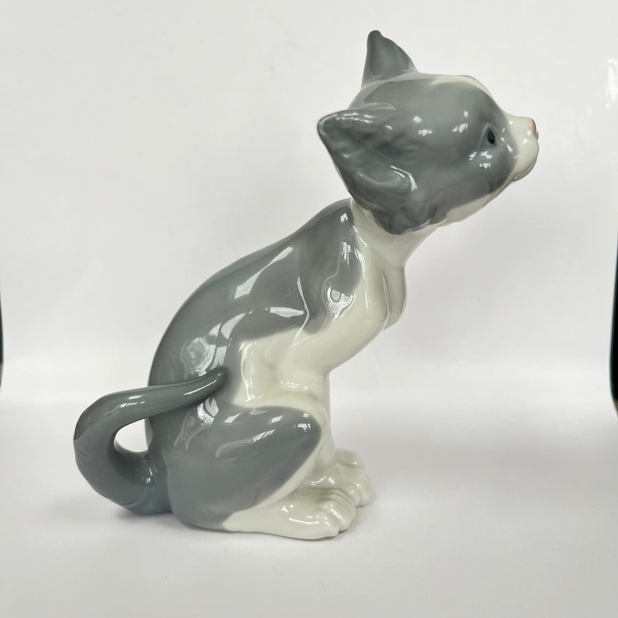 Vintage Lladro Feed Me Porcelain Ornament No. 5113