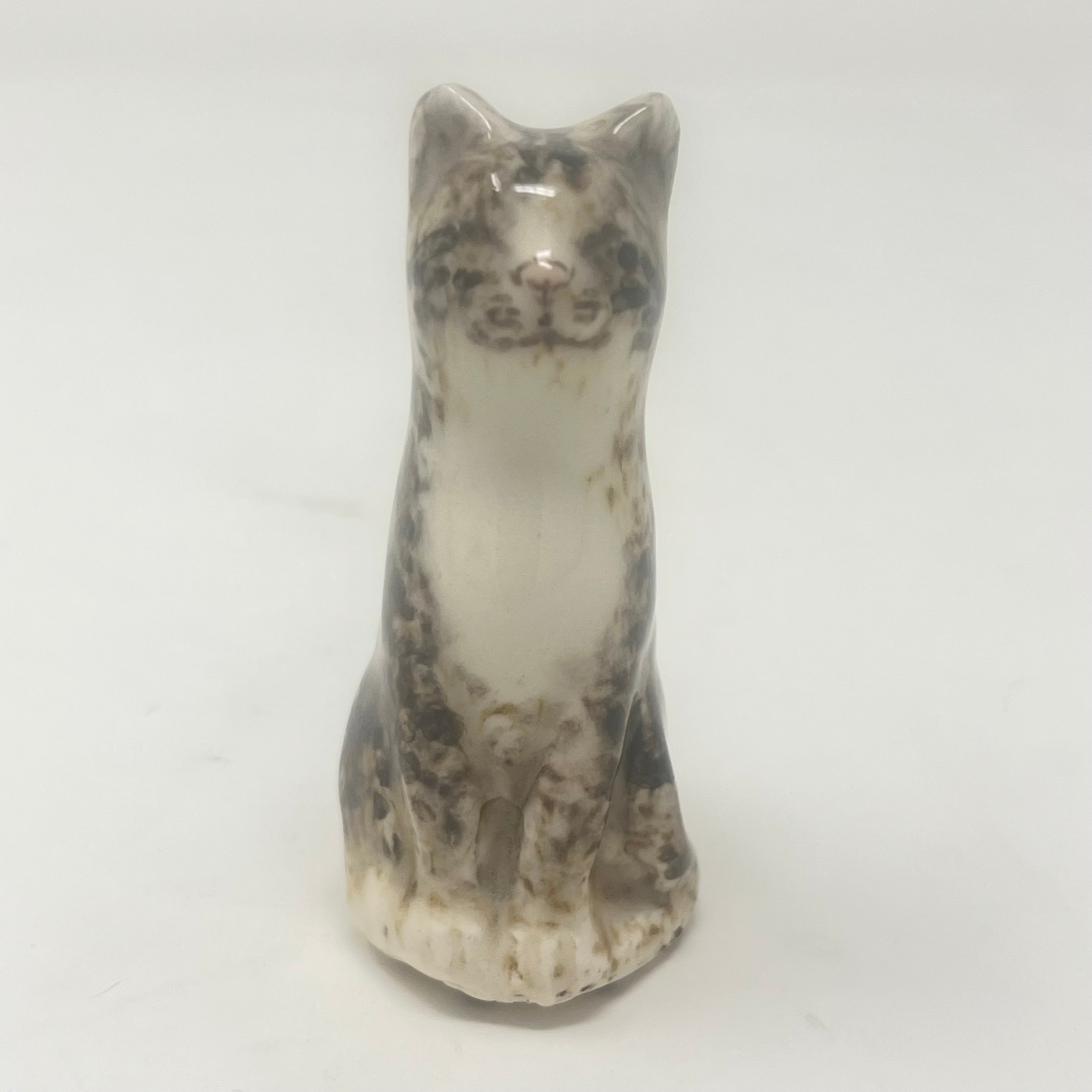 Winstanley Lucky Cat Grey Tabby #1