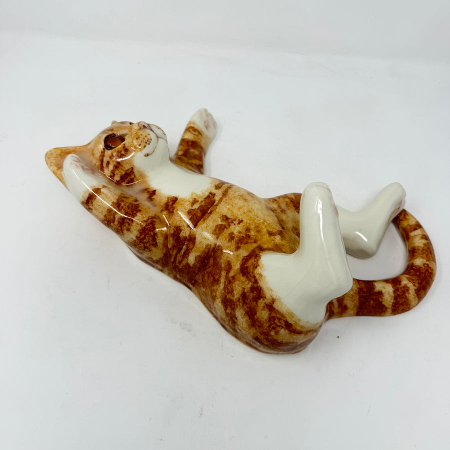 Winstanley Ginger & White Cat on Back - Size 4
