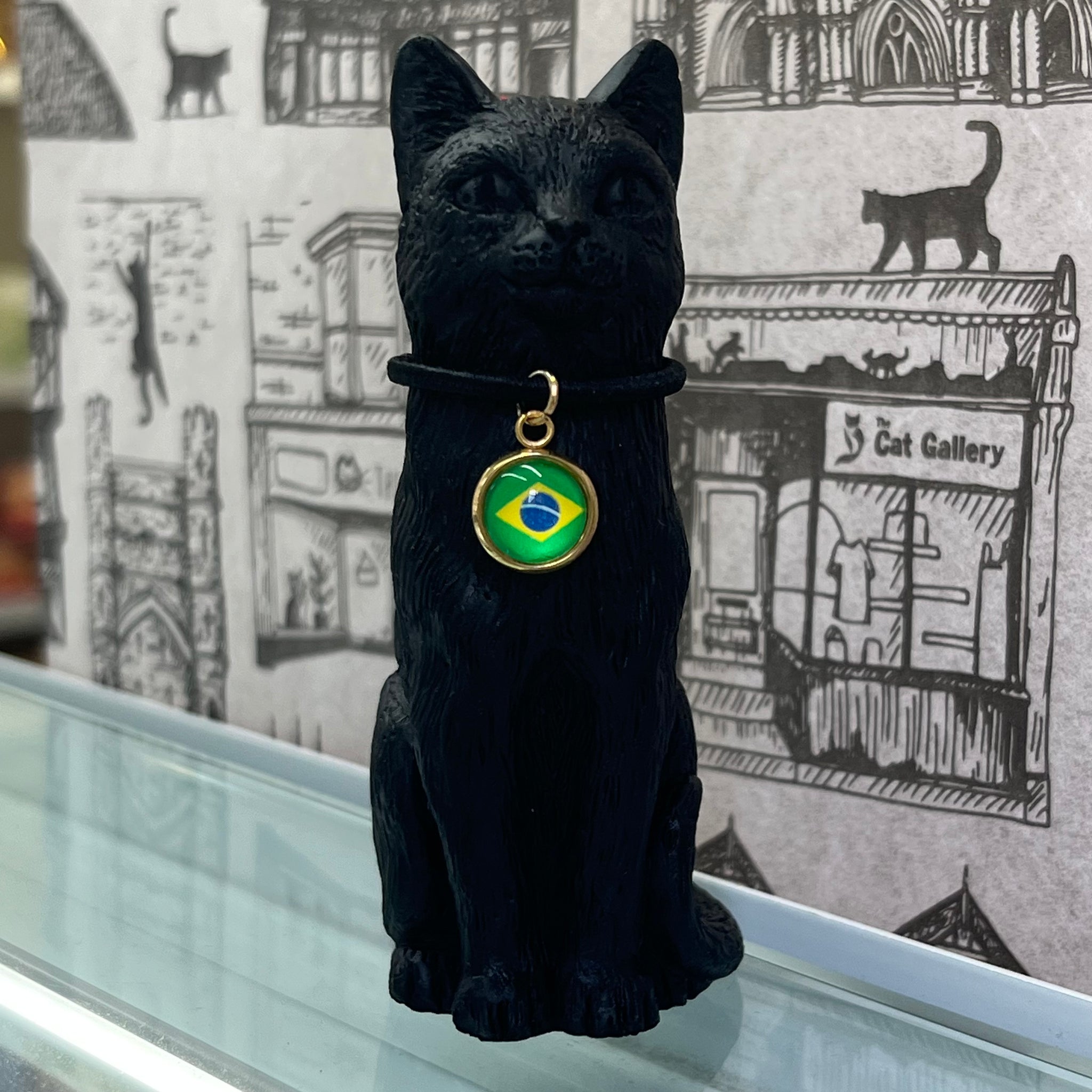 8cm Original Lucky Cat with Brazil Flag Charm