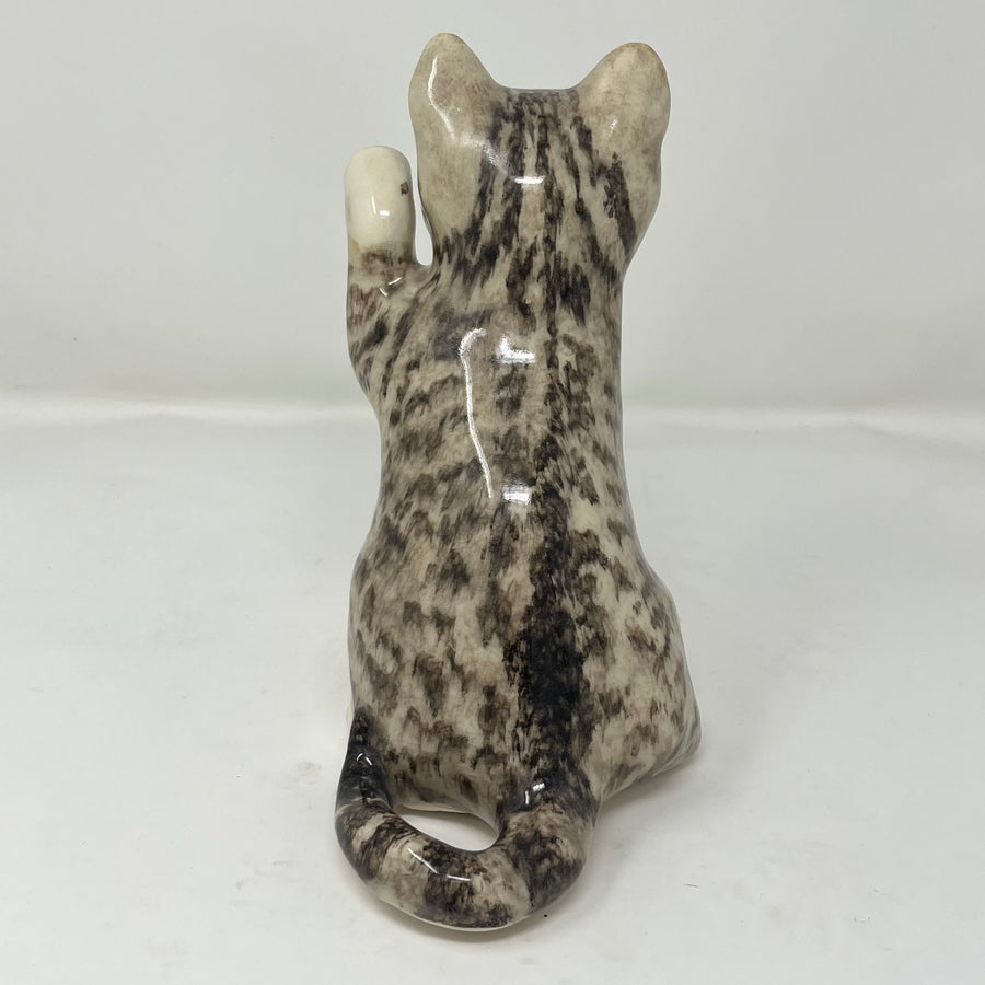 RARE! Winstanley Tabby Cat Paw Raised  - Size 3
