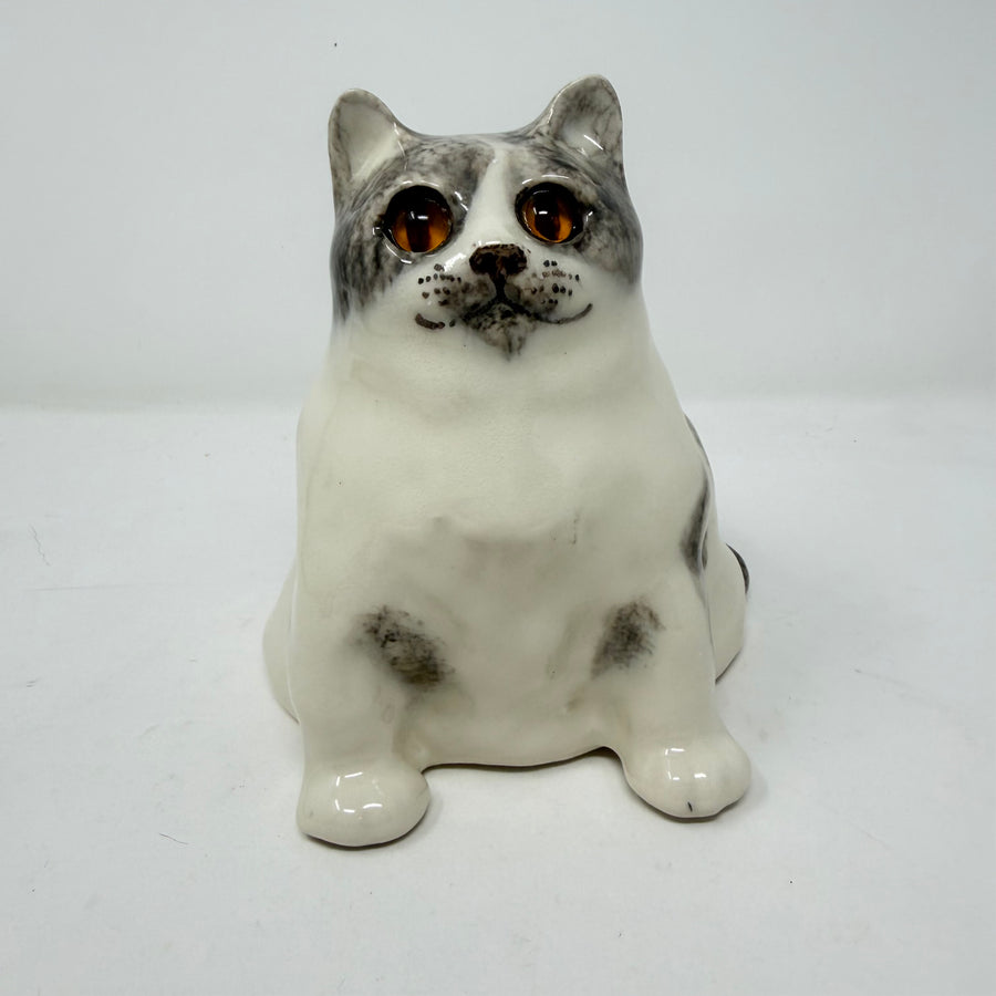 Winstanley Chubby Grey & White Size 2