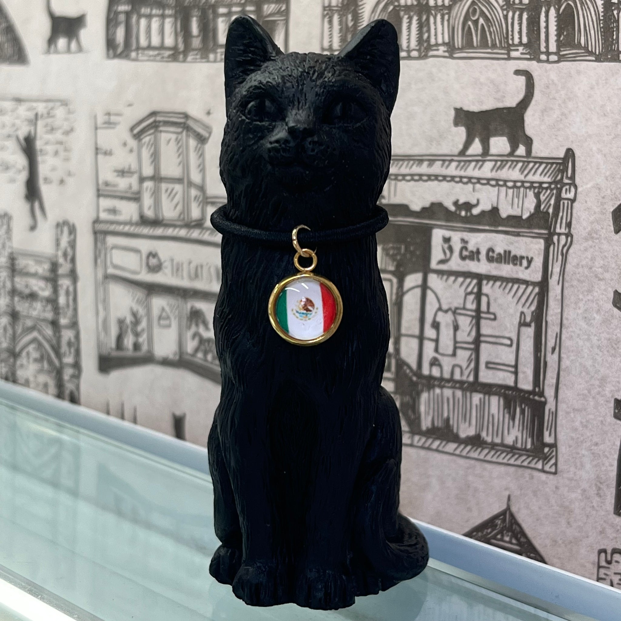 8cm Original Lucky Cat with Mexico Flag Charm