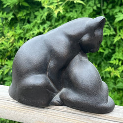 Vintage Susie Marsh Resin Sculpture: Mother & Kitten