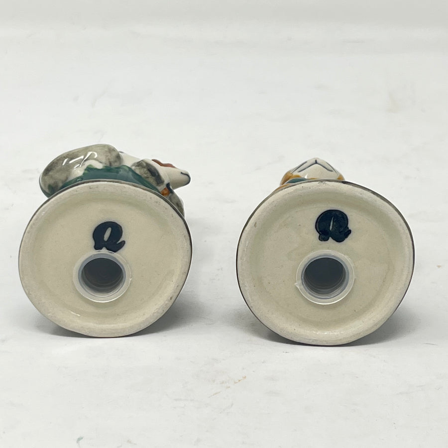Vintage Quail Pottery Veterinary Cats Salt & Pepper Set