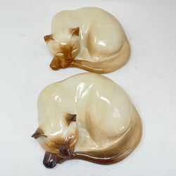 Rare Pair: Just Cats & Co. Siamese Figurines – Early Hand-Painted "SM" – Excellent Vintage Condition
