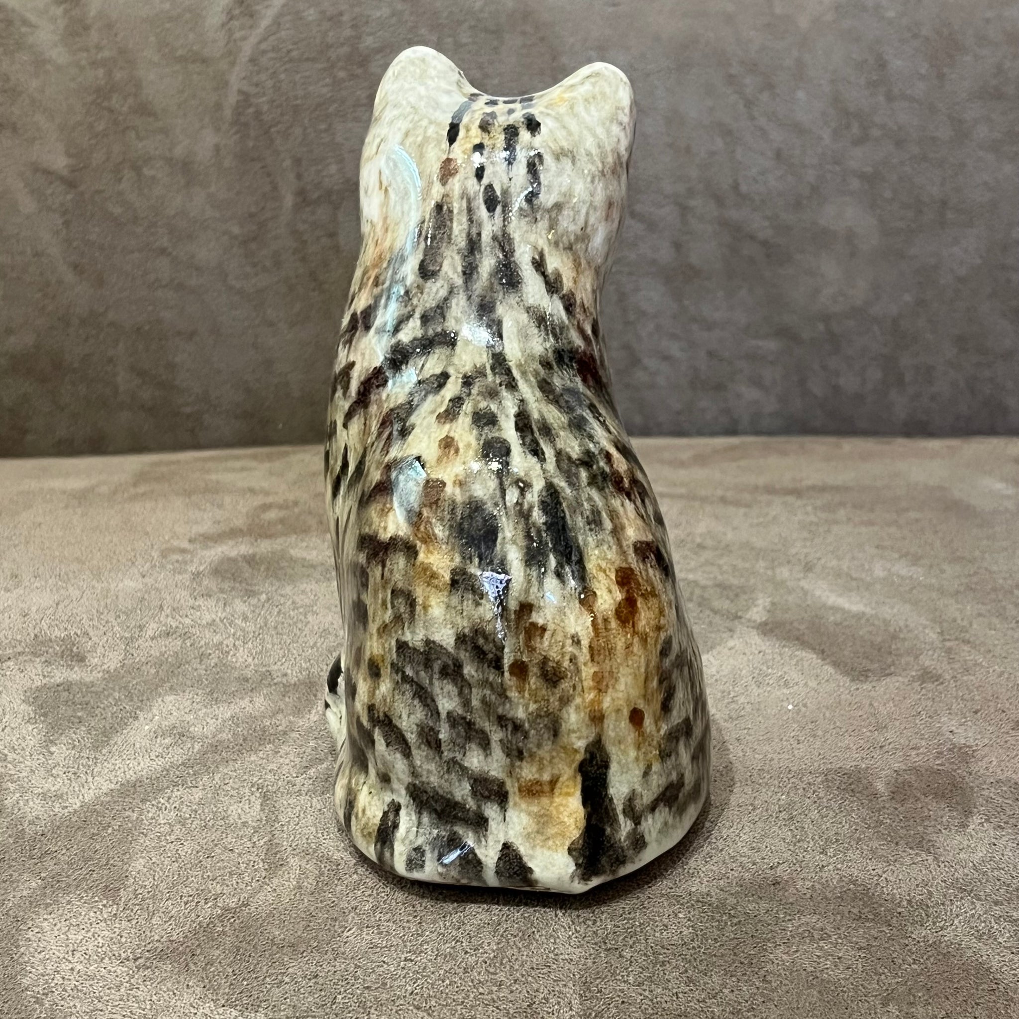 Winstanley Tabby Cat Sitting Size 2
