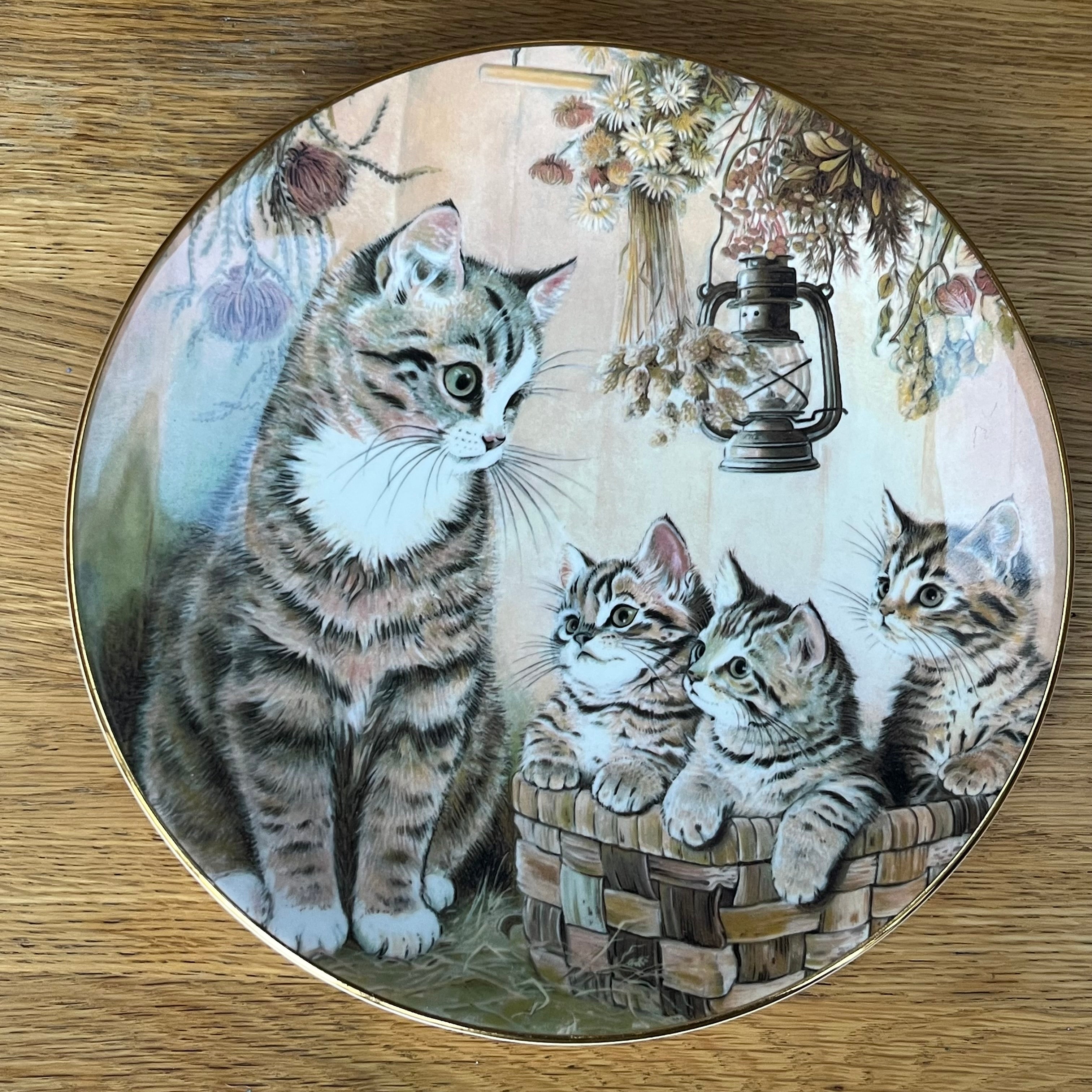 Vintage Plate Tabbys Cats and Kittens by Royal Worcester