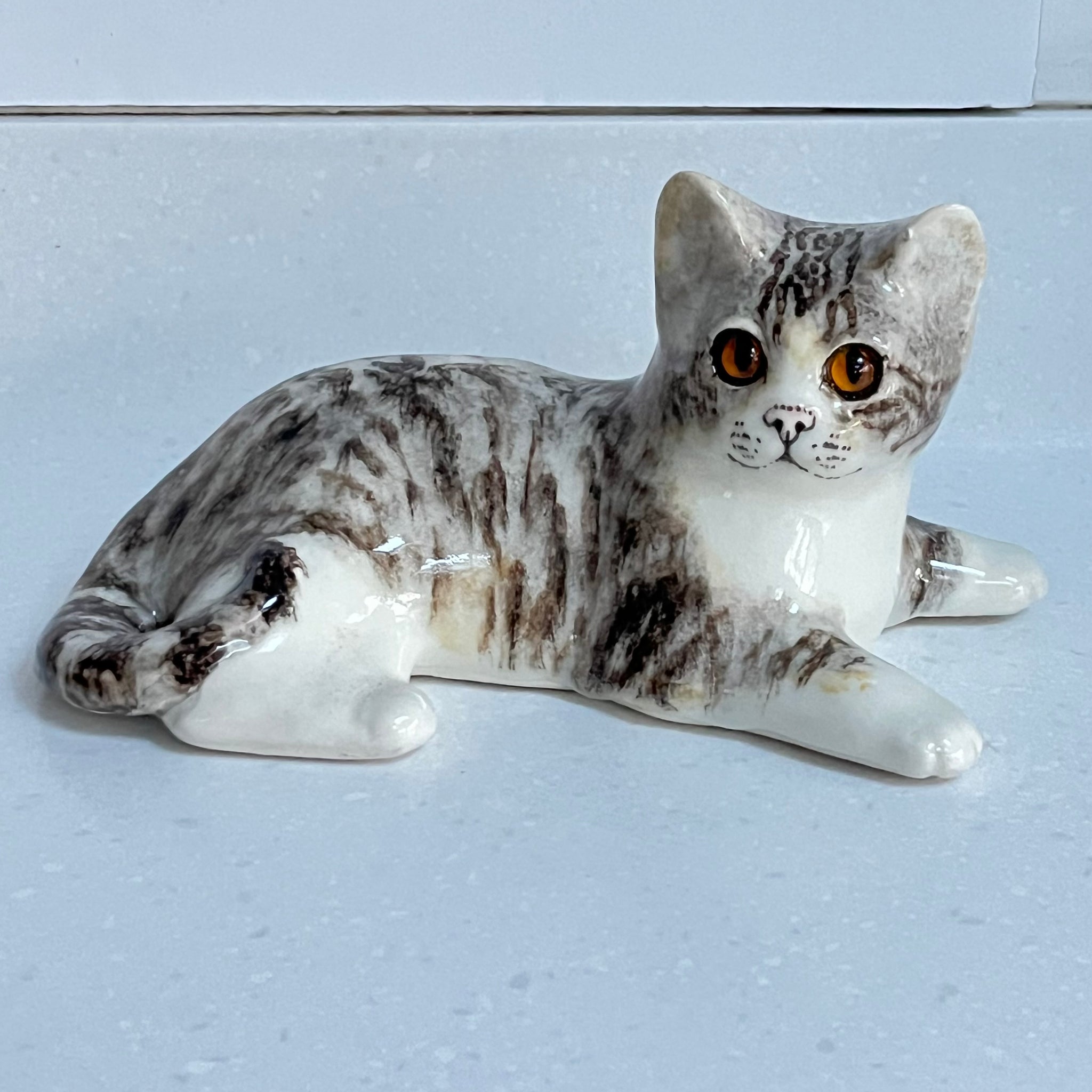 Winstanley Tabby Cat Lying  - Size 3