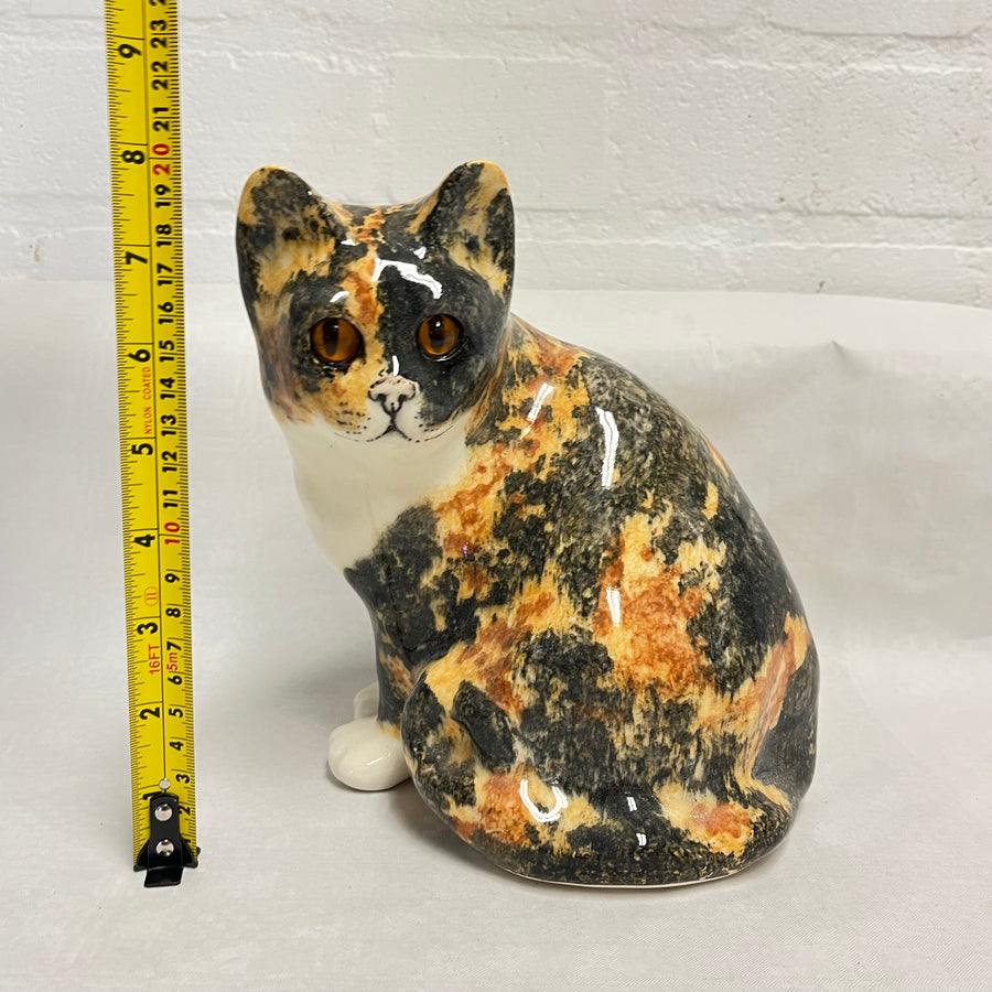 Winstanley Tortie Sitting Cat - Size 4