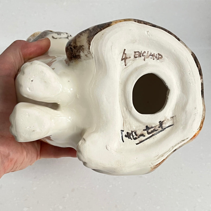 Winstanley Tortie Cat Sitting - Size 4