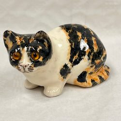 Winstanley Tortie & White Cat Crouching - Size 2