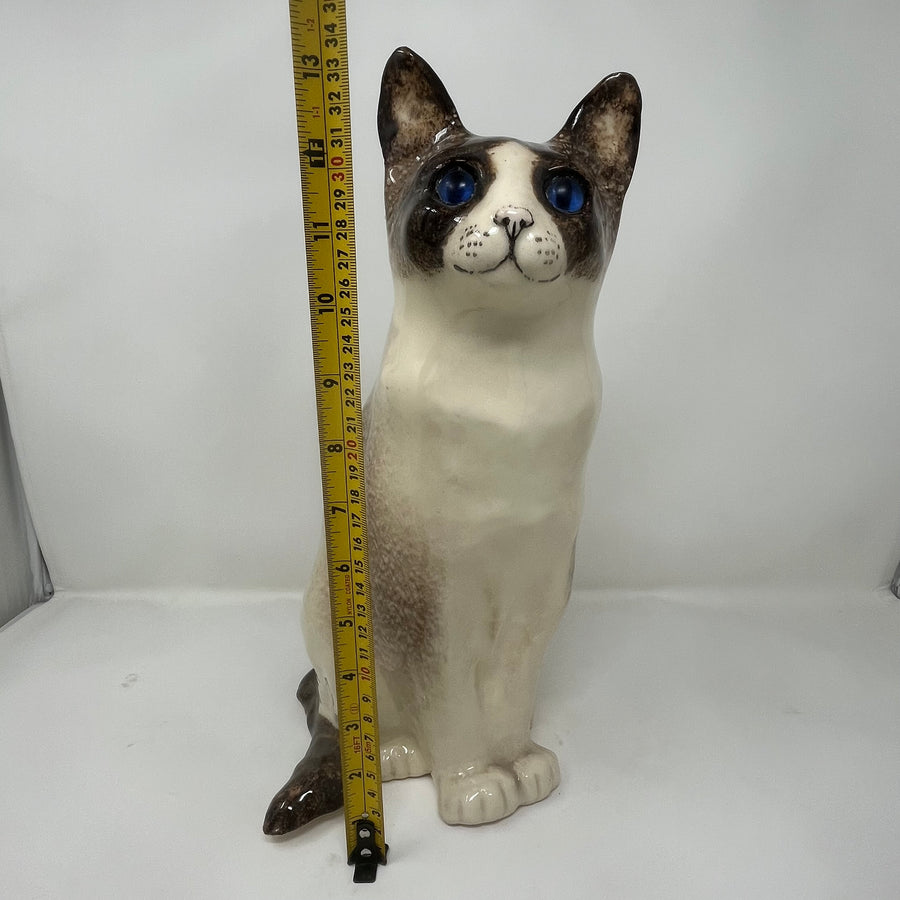 Winstanley Siamese Cat Sitting - Size 7