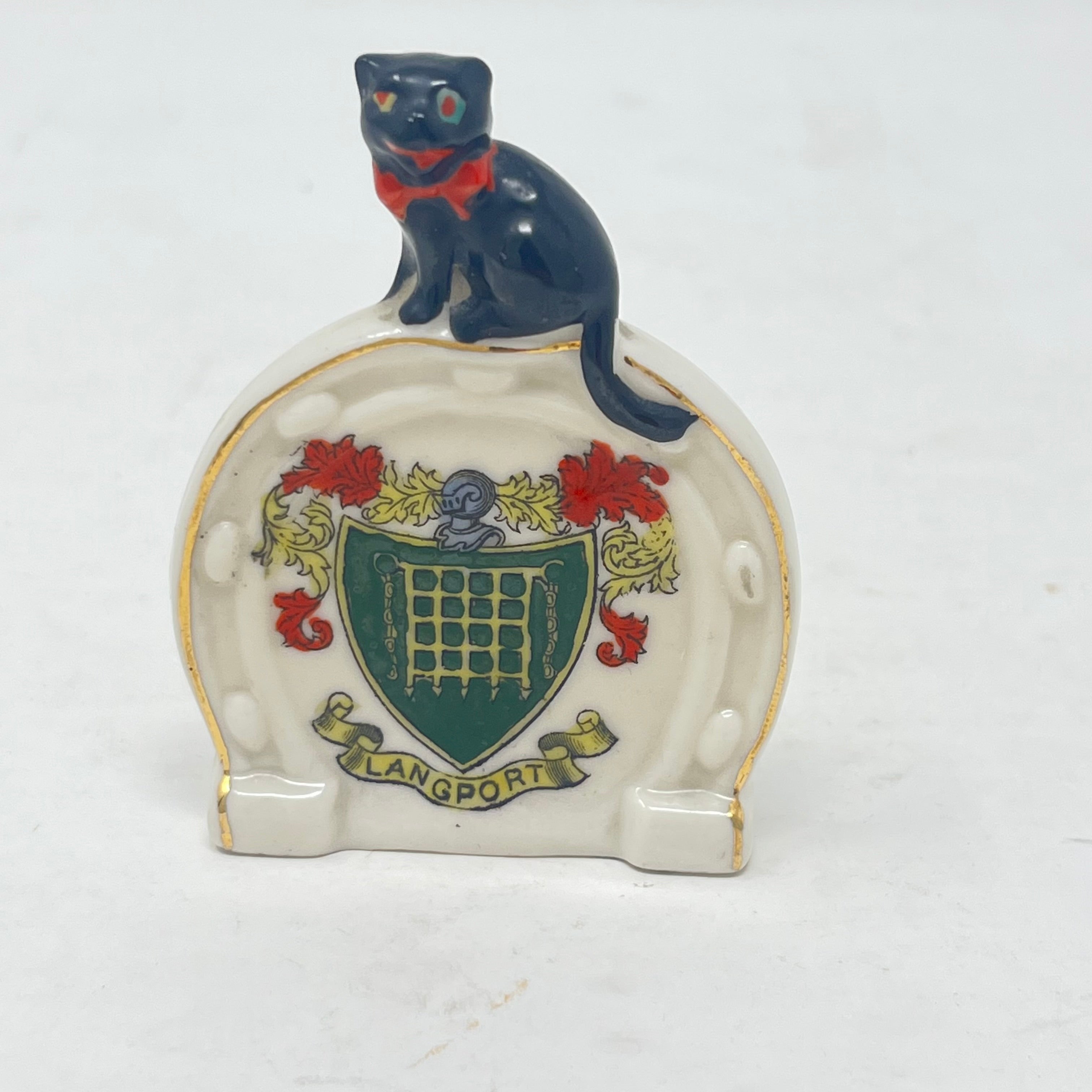 Vintage Arcadian Crested China Lucky Black Cat on Horseshoe - Langport Crest - c.1924