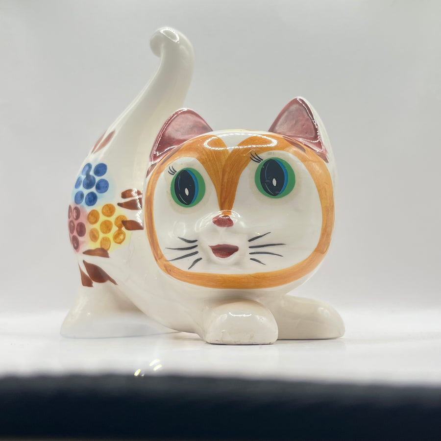Vintage Hand Painted Tail Up Cat Pretty