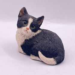 Vintage Sherratt & Simpson Black & White Cat Laying, Head Turned