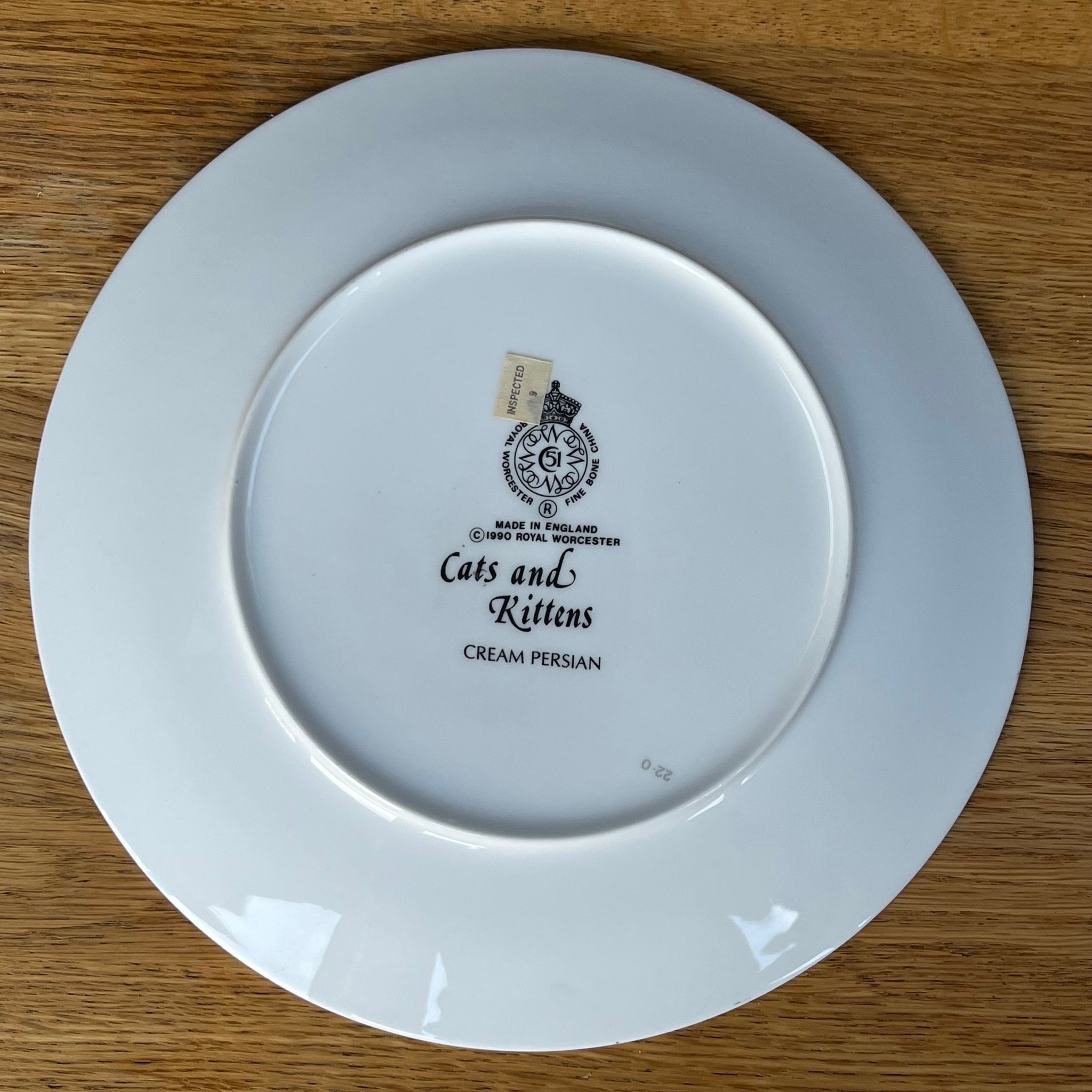 Vintage Plate Cream Persian Cats and Kittens by Royal Worcester