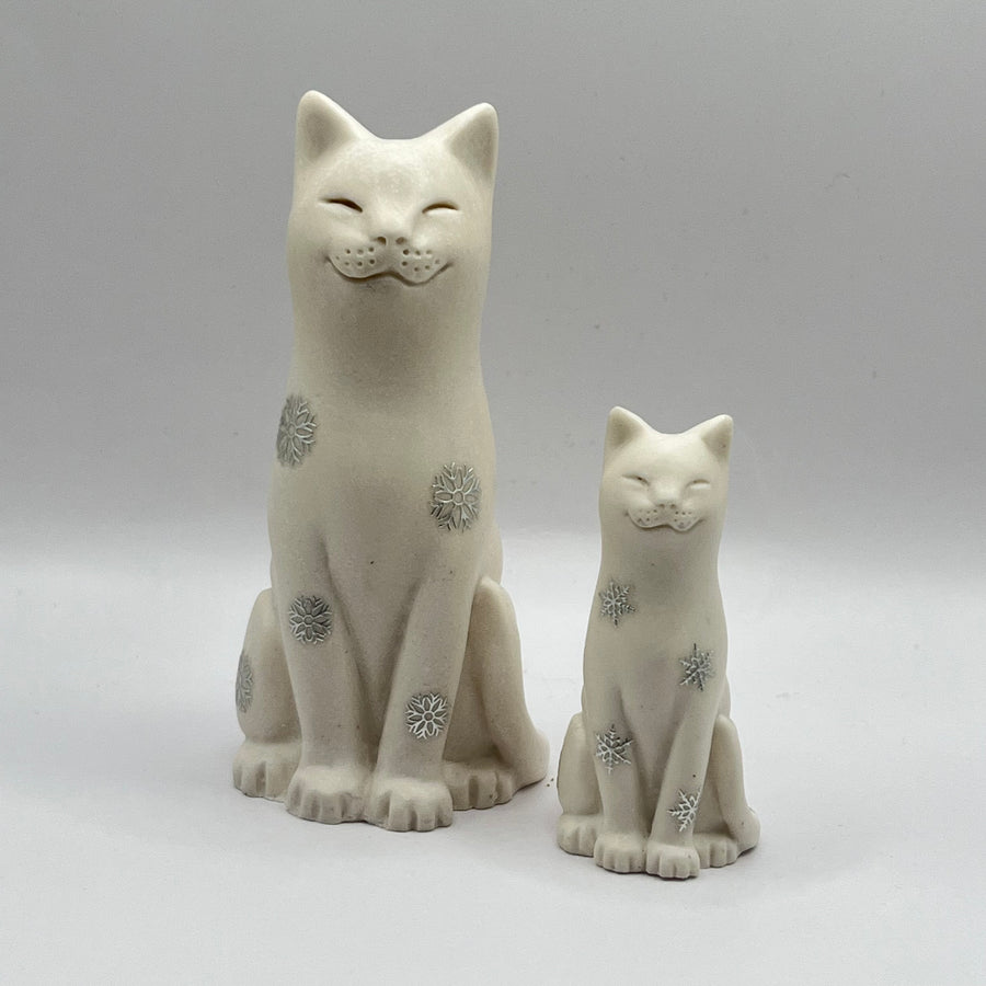 Natural Snowflake Cat