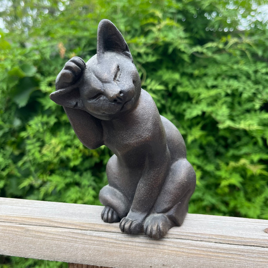 Vintage Susie Marsh Resin Sculpture: Fudge