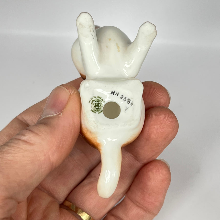 Vintage Royal Doulton Character Kitten HN2584