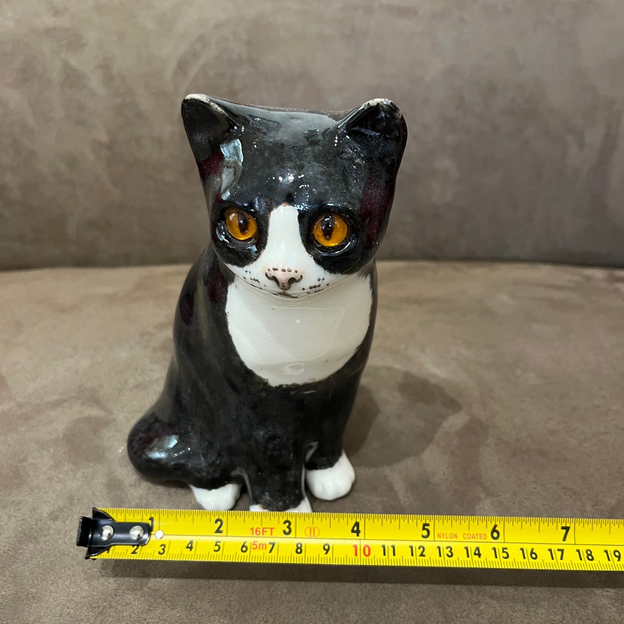 Winstanley Black & White Size 2
