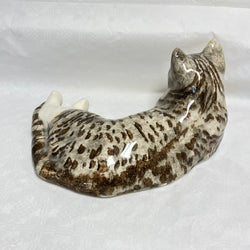 Winstanley Tabby & White Cat Lying - Size 7