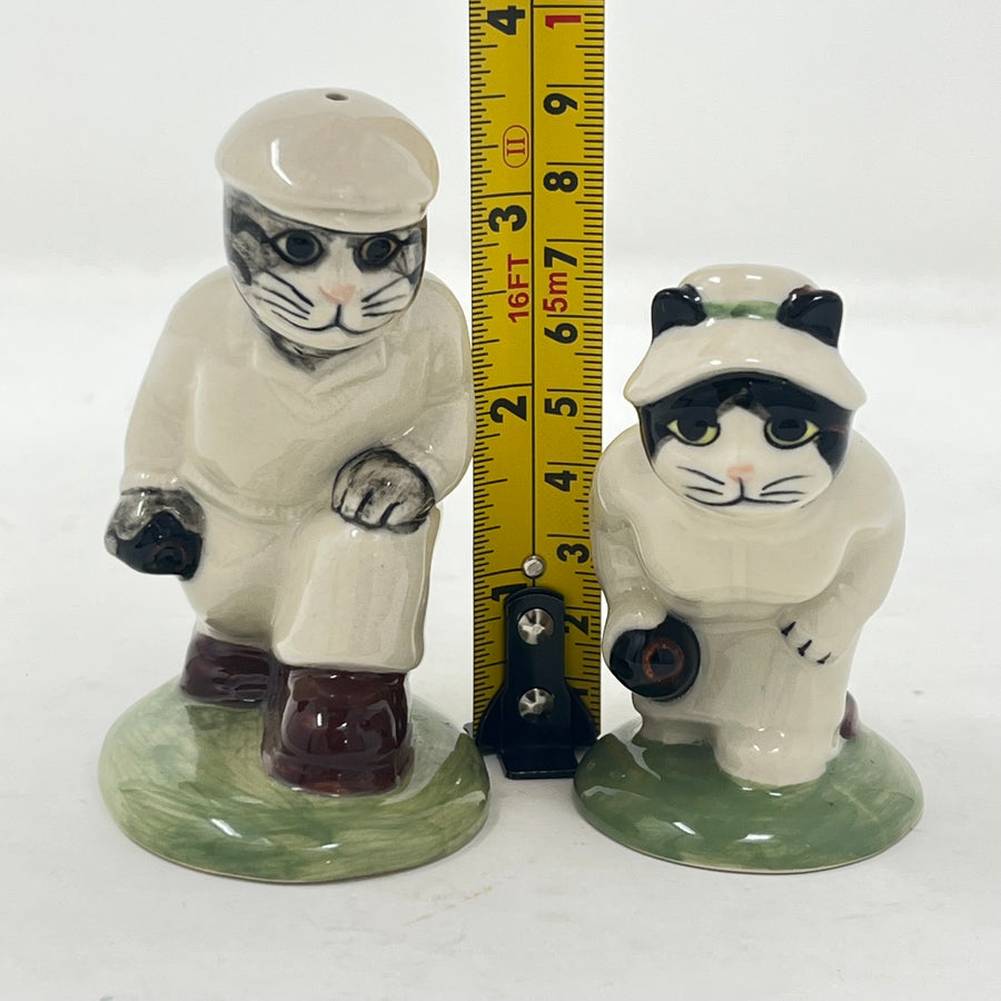 Vintage Quail Pottery Lawn Bowls Cats Salt & Pepper Set