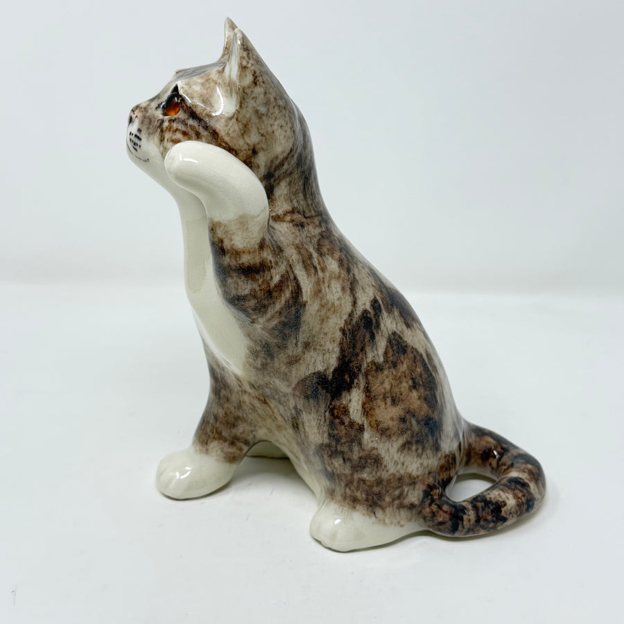 Winstanley Tabby Cat Paw Up - Size 3