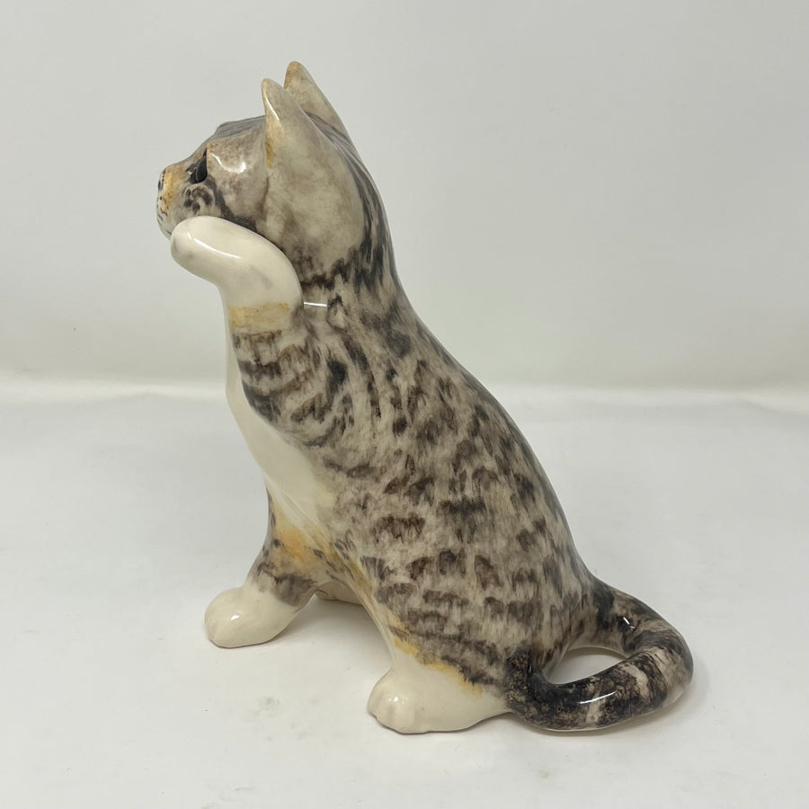 RARE! Winstanley Tabby Cat Paw Raised  - Size 3