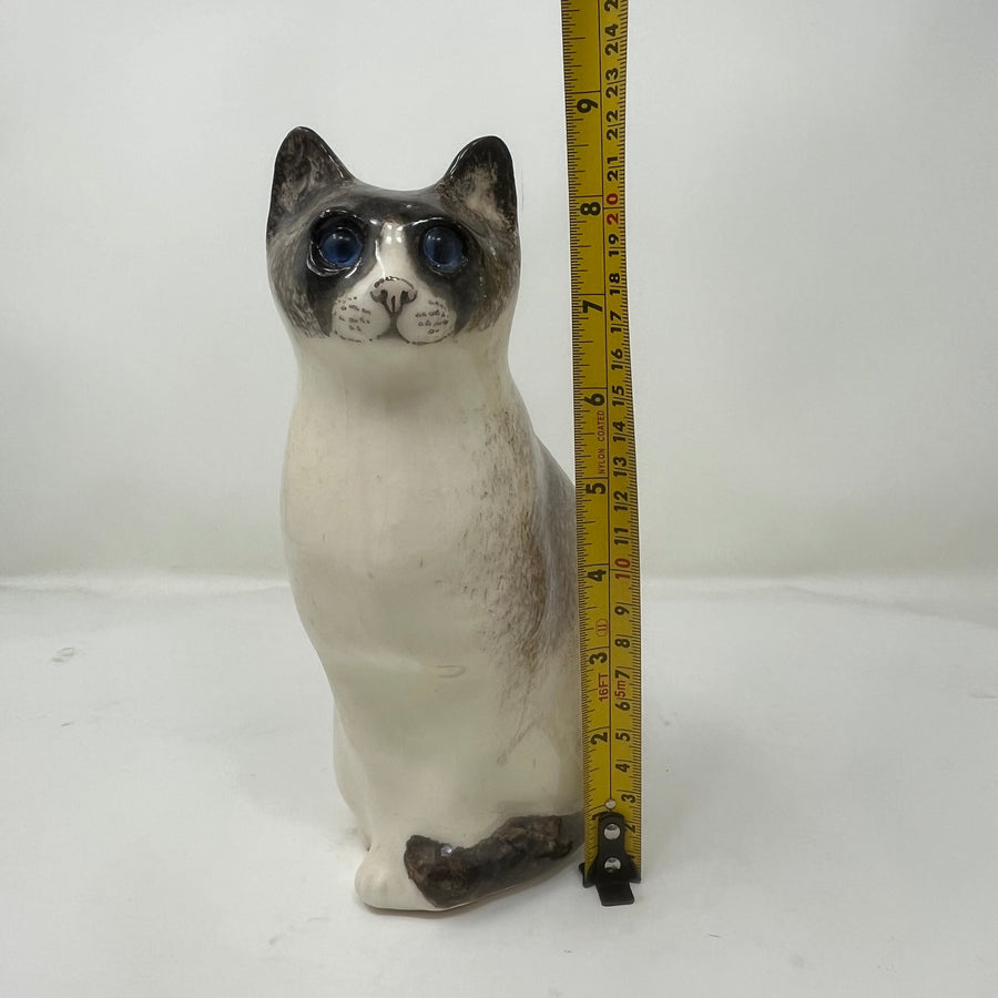 Winstanley Siamese Sitting - Size 2 (discounted due to crazing)