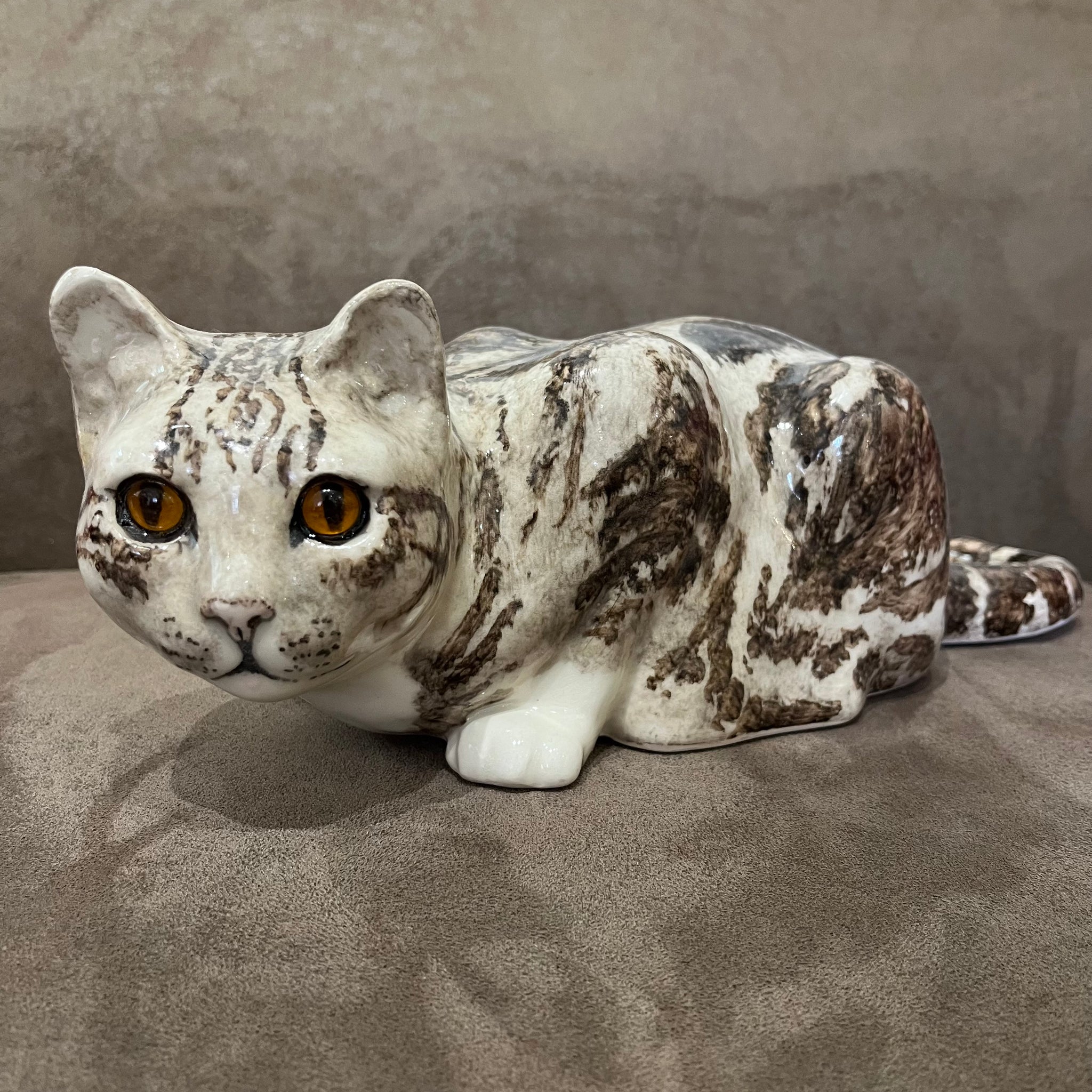 Winstanley Grey Tabby Crouching - Size 5