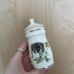 1598 LAI Spice Jar Bay Leaves
