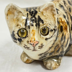 Winstanley Tabby & White Cat Crouching - Size 2
