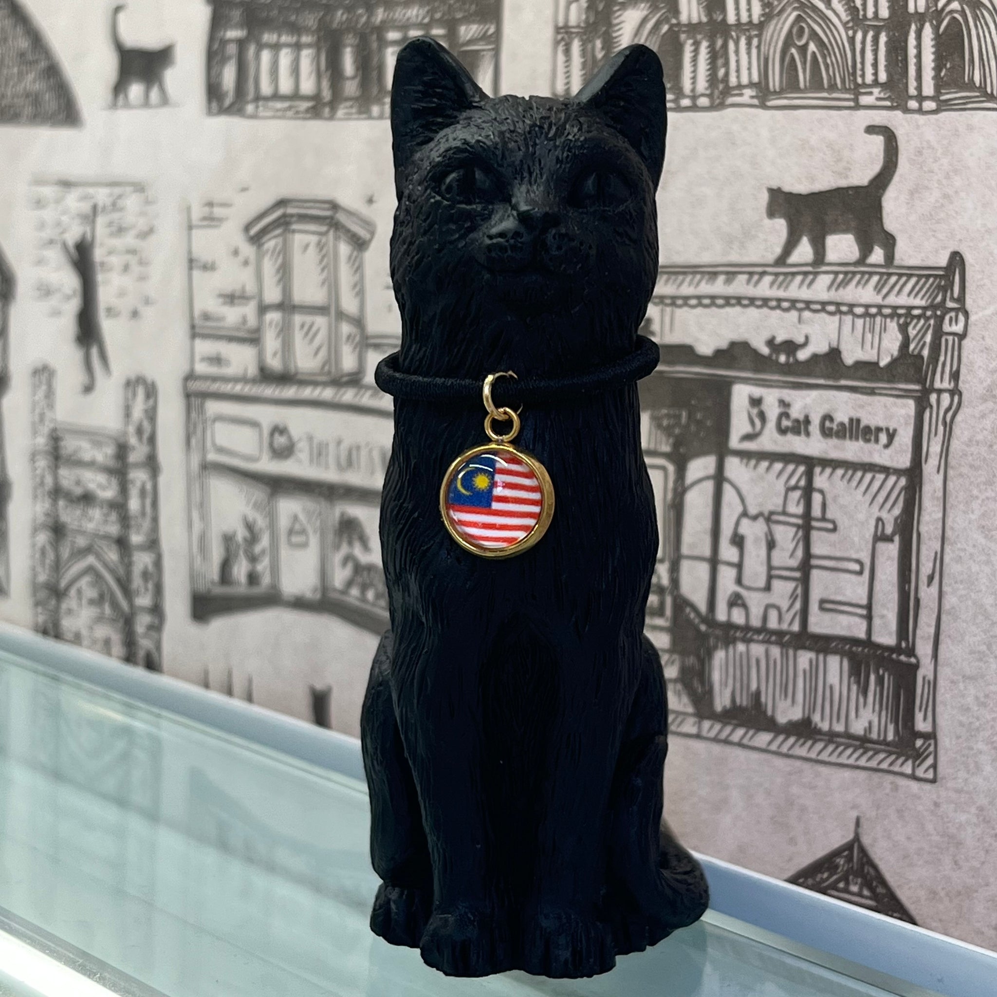 8cm Original Lucky Cat with Malaysia Flag Charm