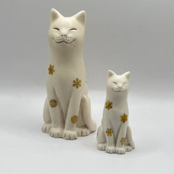 Natural Snowflake Cat