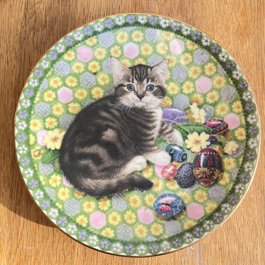 1538 Aynsley Plate, April Malteser