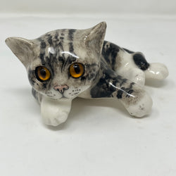 Winstanley Tabby Cat Hanging Paw - Size 2