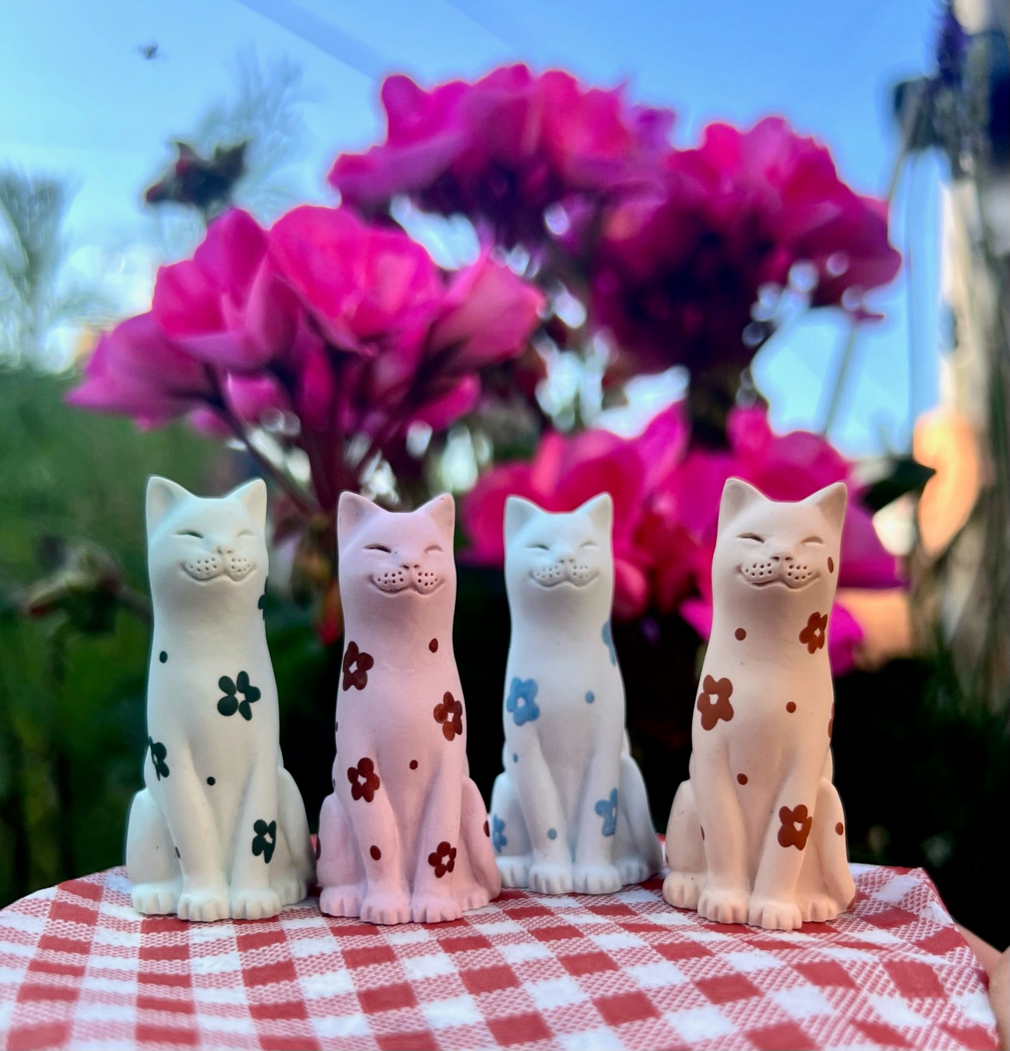 Flower Power Summer Lucky Kittens