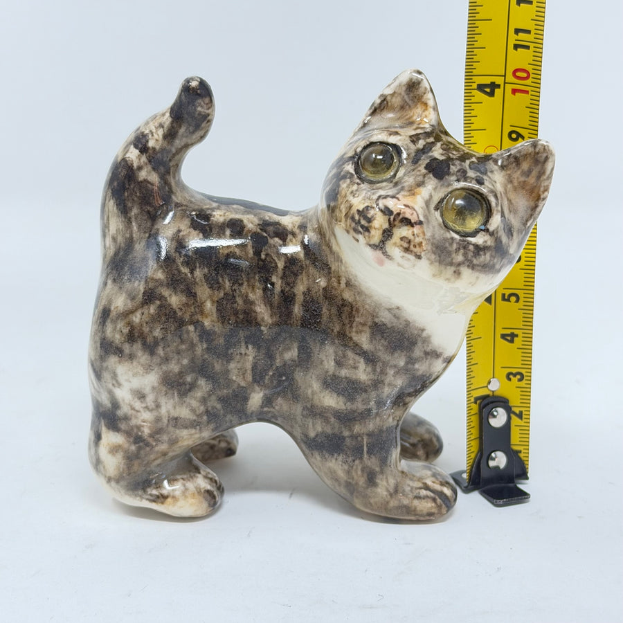Winstanley Head Turned Tabby Cat - Size 1