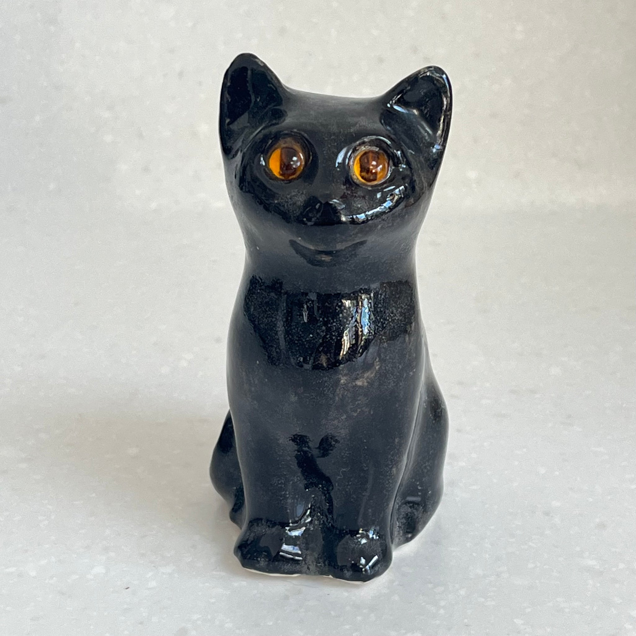 Winstanley Black Kitten Sitting - Size 1