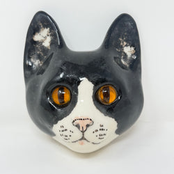 Winstanley Black & White Wall Plaque Cat Face Size 2