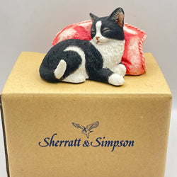 Vintage Sherratt & Simpson Black & White Kitten and Cushion (Boxed)